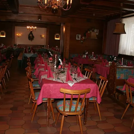 Dorfwirt Hotel